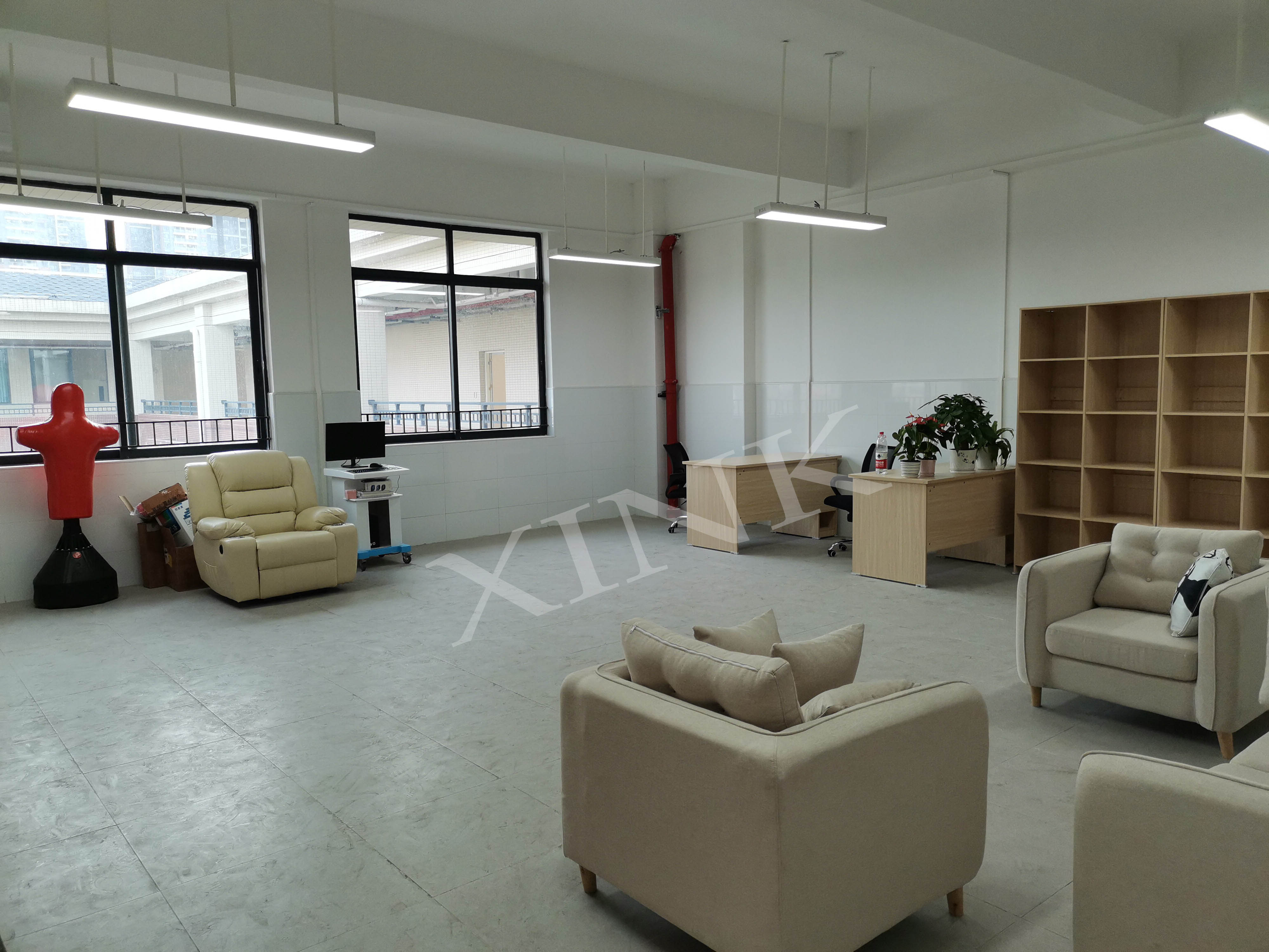 <a href='http://www.1860com.cn' target='1' style='font-size:14px; font-weight:bold; color:#0080ff;'>心理咨詢室</a>