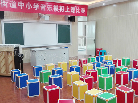 <a href='http://www.1860com.cn/chanpin/58-1.html' target='1' style='font-size:18px; font-weight:bold; color:#000000;'>音樂功能室</a>